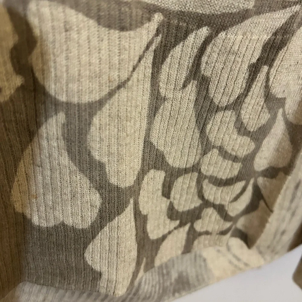 Chico’s Women’s Cardigan Size 2 - Picture 5 of 6